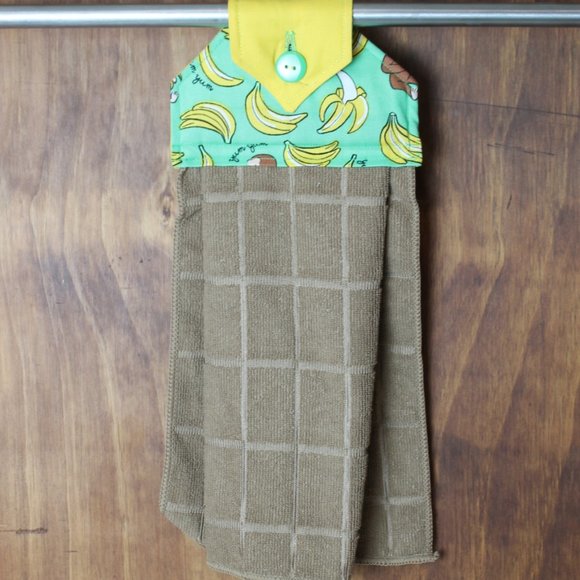 CURIOUS GEORGE HAND TOWEL GREEN & YELLOW HANDMADE HANGING KITCHEN TAN MICROFIBER - Picture 3 of 6